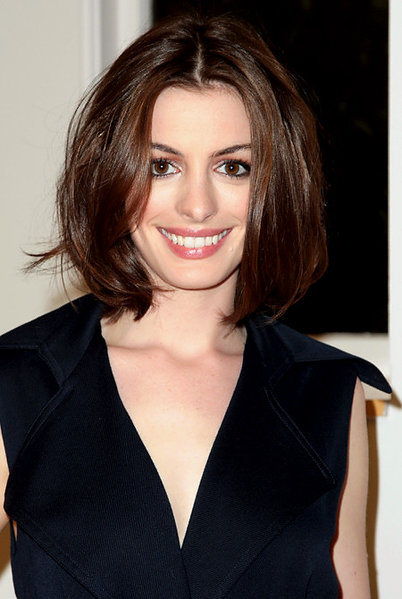 anne hathaway hair bob. anne hathaway hair bob. Newly-single Anne Hathaway…