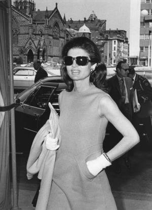 jackie kennedy wedding ring jackie kennedy wedding dress jackie kennedy wedding ring jackie kennedy wedding dress