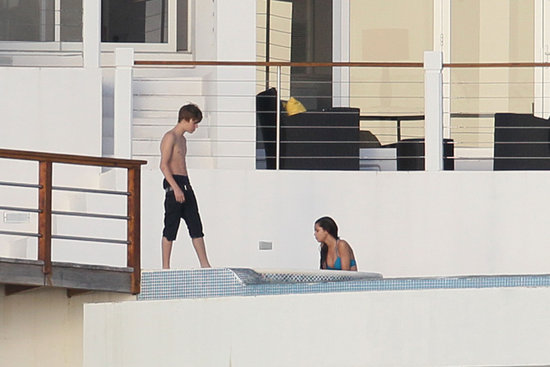 Justin Bieber Selena Gomez Kissing Caribbean. Justin Bieber Selena Gomez