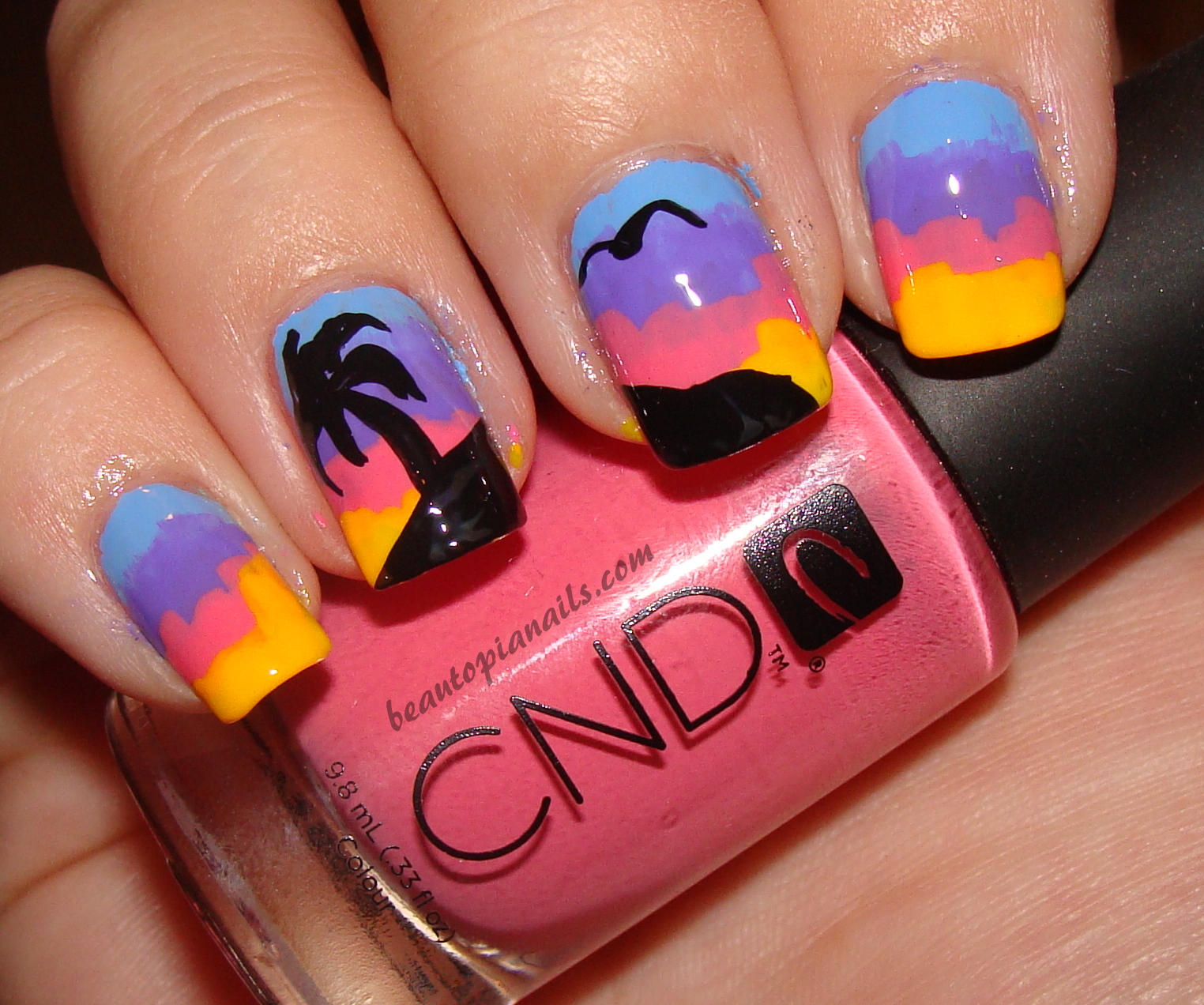 20+Awesome Sunset Nail Design Ideas | WeLoveStyles.com
